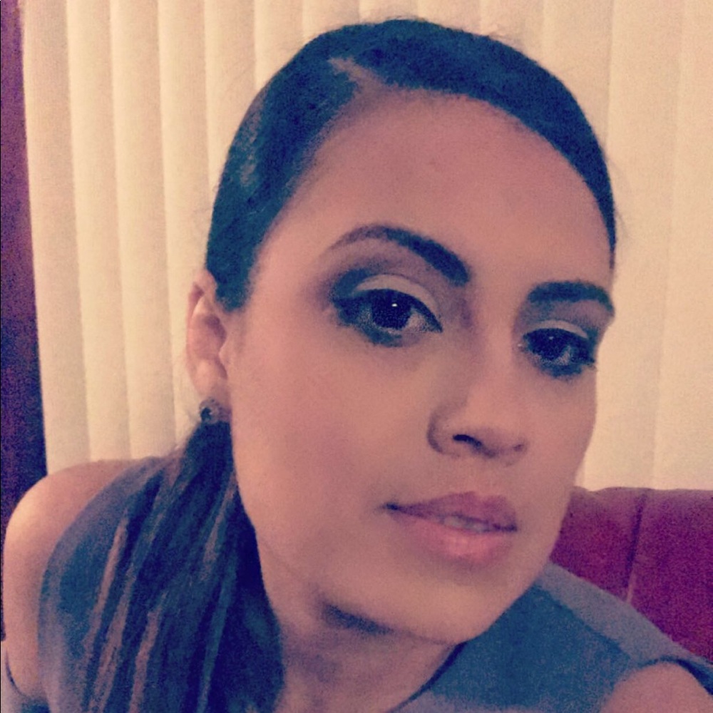 Meet your Posher, Gracia